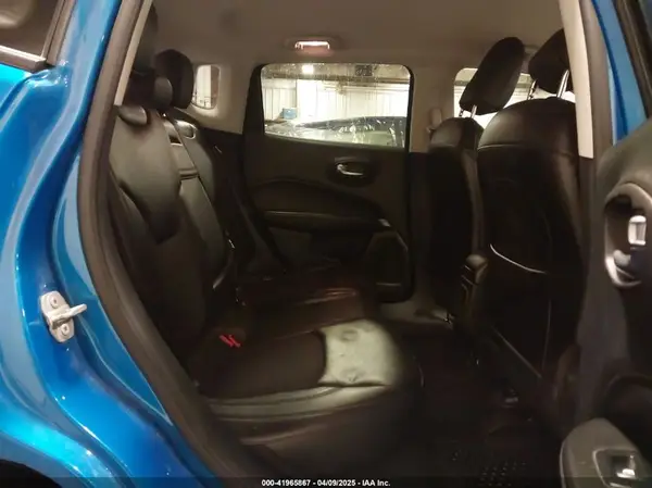 3C4NJDBB5JT298929 2018 JEEP COMPASS - Image 8