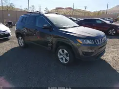 3C4NJDBB5JT299398 2018 JEEP COMPASS