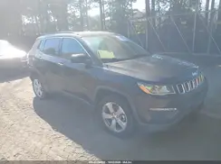 3C4NJDBB5JT307869 2018 JEEP COMPASS