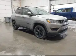 3C4NJDBB5JT323957 2018 JEEP COMPASS