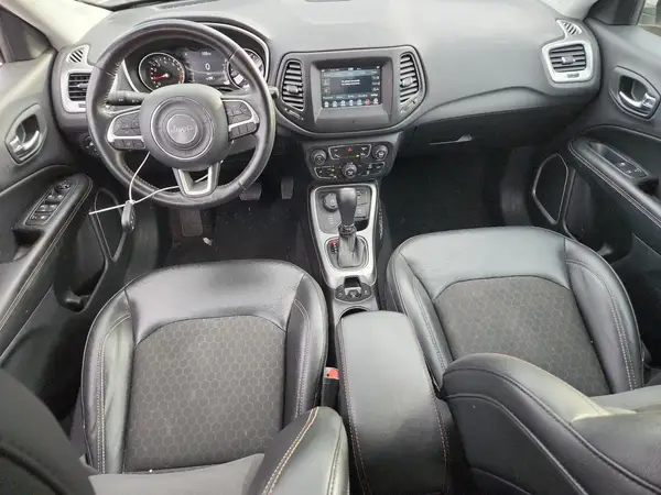 3C4NJDBB5JT336272 2018 JEEP COMPASS - Image 8