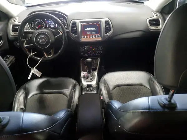 3C4NJDBB5JT392454 2018 JEEP COMPASS - Image 8