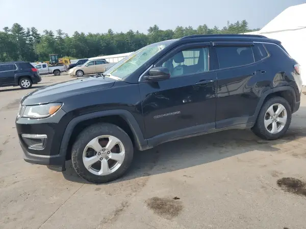 3C4NJDBB5JT393877 2018 JEEP COMPASS - Image 1