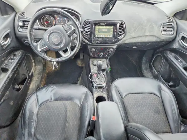 3C4NJDBB5JT397413 2018 JEEP COMPASS - Image 8
