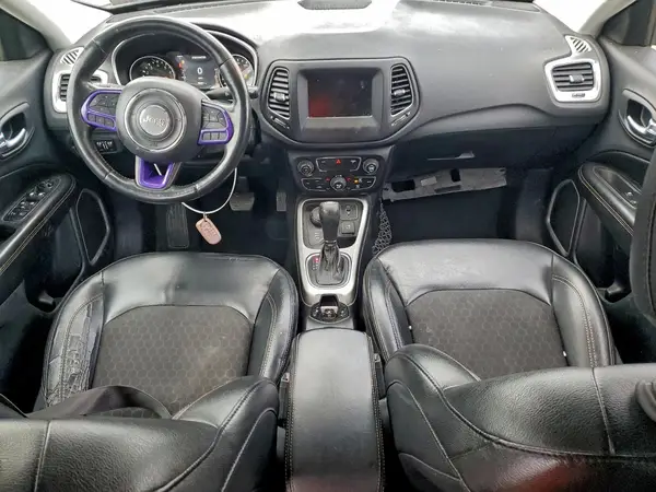 3C4NJDBB5JT398299 2018 JEEP COMPASS - Image 8