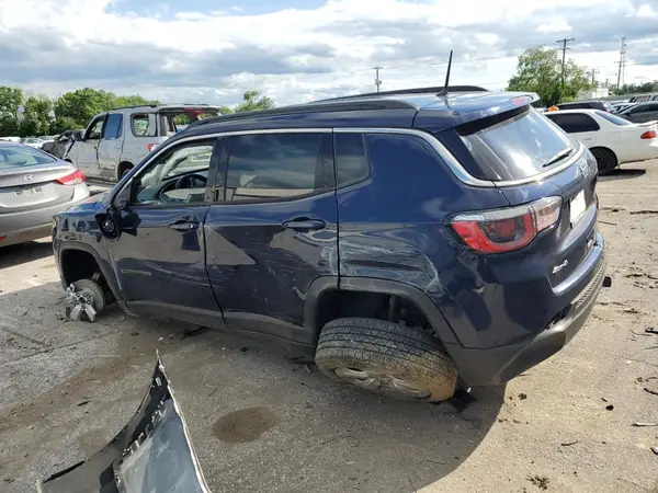 3C4NJDBB5JT400553 2018 JEEP COMPASS - Image 2