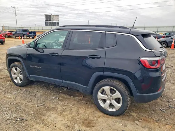 3C4NJDBB5JT400617 2018 JEEP COMPASS - Image 2