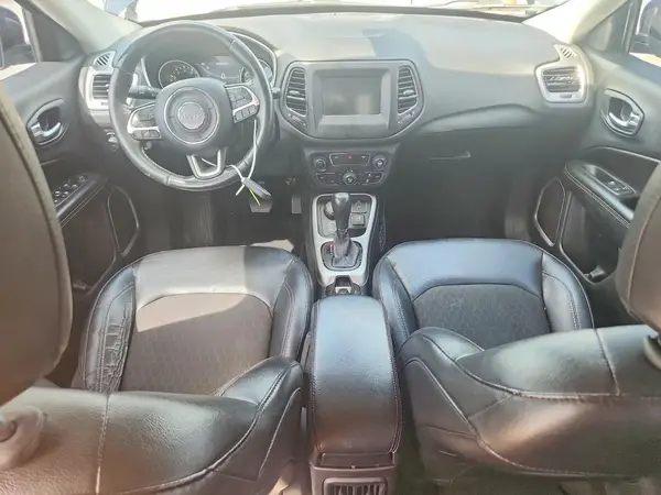 3C4NJDBB5JT401945 2018 JEEP COMPASS - Image 8