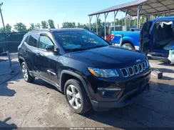 3C4NJDBB5JT418695 2018 JEEP COMPASS