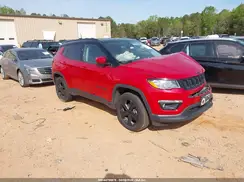 3C4NJDBB5JT433651 2018 JEEP COMPASS