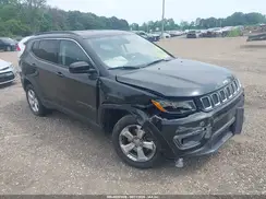 3C4NJDBB5JT434587 2018 JEEP COMPASS