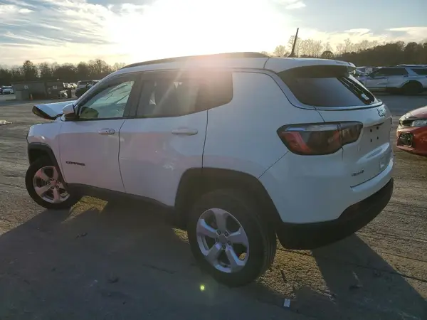 3C4NJDBB5JT435254 2018 JEEP COMPASS - Image 2