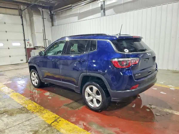 3C4NJDBB5JT454614 2018 JEEP COMPASS - Image 2