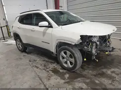 3C4NJDBB5KT593479 2019 JEEP COMPASS