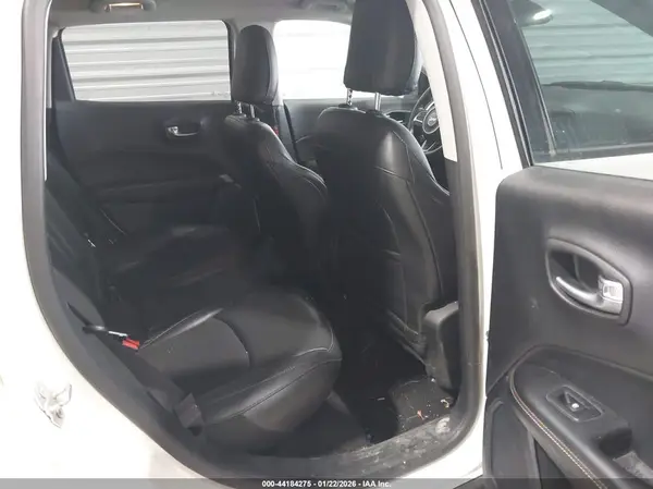 3C4NJDBB5KT593479 2019 JEEP COMPASS - Image 8