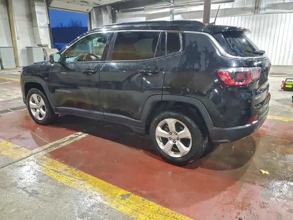 3C4NJDBB5KT593613 2019 JEEP COMPASS - Image 2