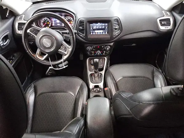 3C4NJDBB5KT593899 2019 JEEP COMPASS - Image 8