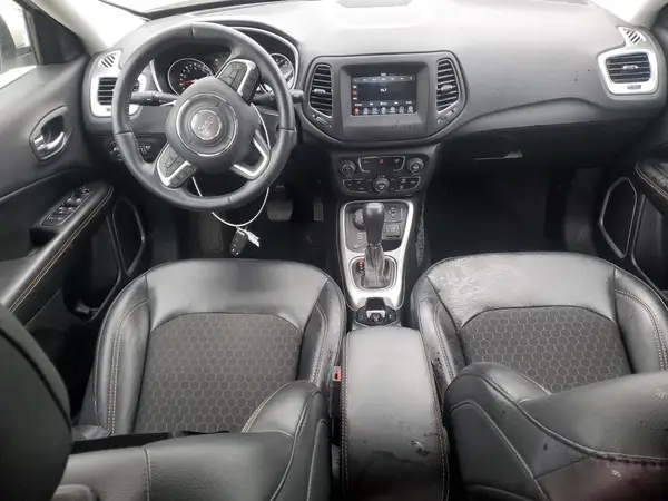 3C4NJDBB5KT595474 2019 JEEP COMPASS - Image 8