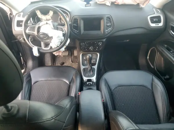 3C4NJDBB5KT600642 2019 JEEP COMPASS - Image 8
