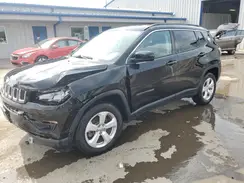 3C4NJDBB5KT628957 2019 JEEP COMPASS
