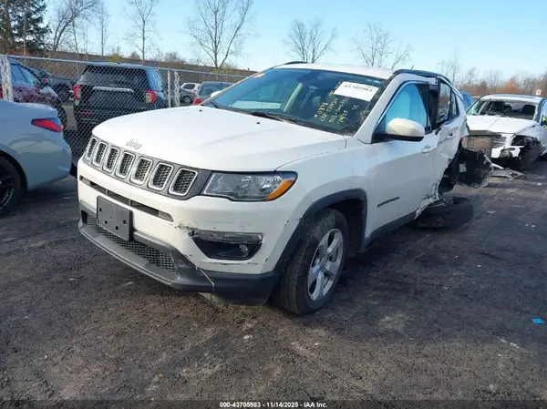 3C4NJDBB5KT641482 2019 JEEP COMPASS - Image 2