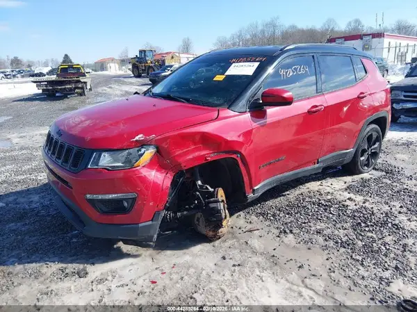 3C4NJDBB5KT647282 2019 JEEP COMPASS - Image 2