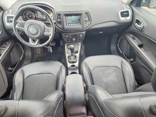 3C4NJDBB5KT647511 2019 JEEP COMPASS - Image 8