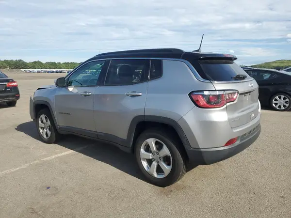 3C4NJDBB5KT653356 2019 JEEP COMPASS - Image 2