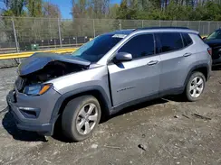 3C4NJDBB5KT654300 2019 JEEP COMPASS