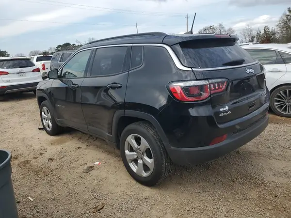 3C4NJDBB5KT657021 2019 JEEP COMPASS - Image 2