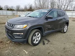 3C4NJDBB5KT672926 2019 JEEP COMPASS