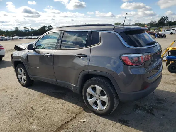 3C4NJDBB5KT674790 2019 JEEP COMPASS - Image 2