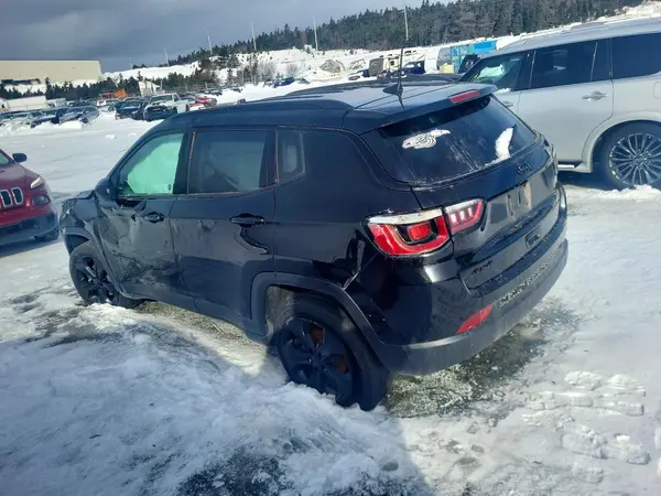 3C4NJDBB5KT675227 2019 JEEP COMPASS - Image 2