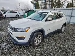 3C4NJDBB5KT683733 2019 JEEP COMPASS