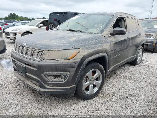 3C4NJDBB5KT689600 2019 JEEP COMPASS - Image 2