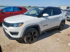3C4NJDBB5KT697664 2019 JEEP COMPASS