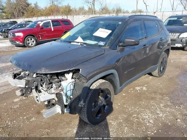 3C4NJDBB5KT713149 2019 JEEP COMPASS - Image 2