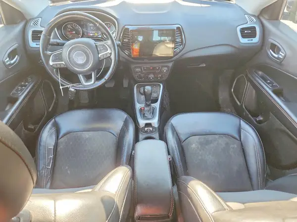 3C4NJDBB5KT734082 2019 JEEP COMPASS - Image 8