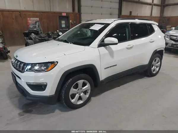 3C4NJDBB5KT734454 2019 JEEP COMPASS - Image 2