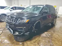 3C4NJDBB5KT734888 2019 JEEP COMPASS
