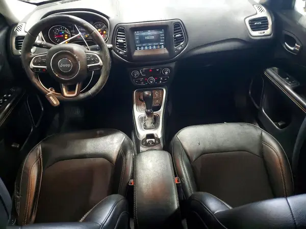 3C4NJDBB5KT734888 2019 JEEP COMPASS - Image 8
