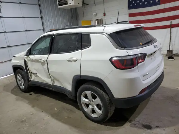 3C4NJDBB5KT735006 2019 JEEP COMPASS - Image 2