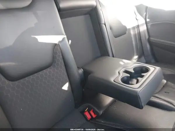 3C4NJDBB5KT735863 2019 JEEP COMPASS - Image 8
