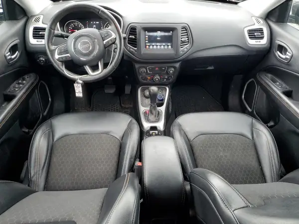 3C4NJDBB5KT742294 2019 JEEP COMPASS - Image 8