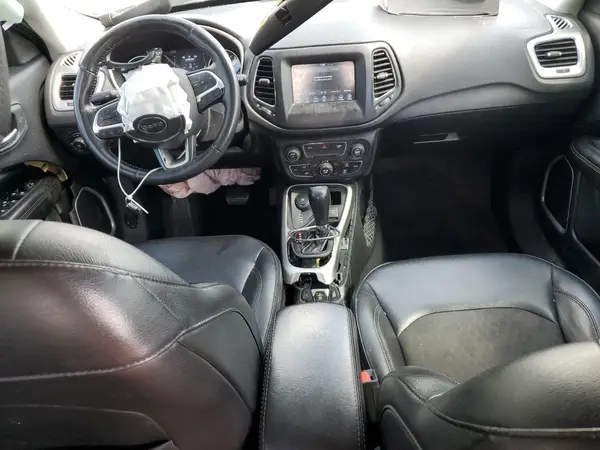 3C4NJDBB5KT748466 2019 JEEP COMPASS - Image 8