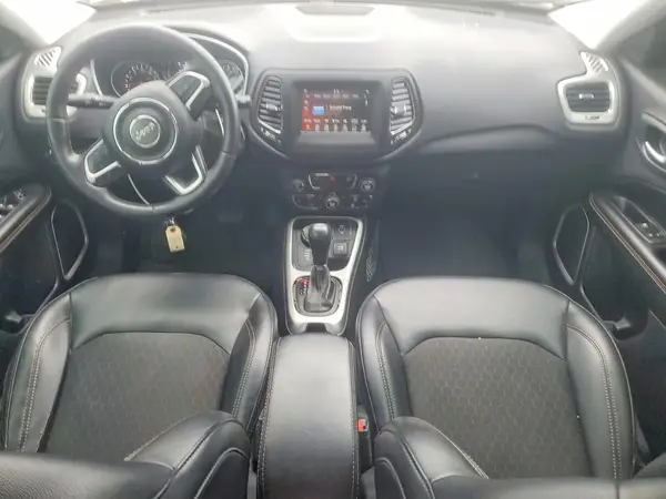 3C4NJDBB5KT756812 2019 JEEP COMPASS - Image 8