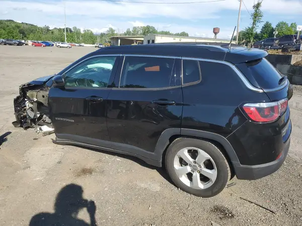 3C4NJDBB5KT776588 2019 JEEP COMPASS - Image 2