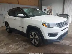 3C4NJDBB5KT806950 2019 JEEP COMPASS