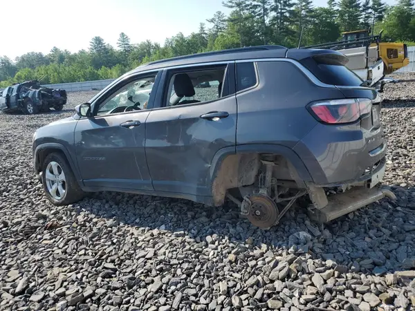 3C4NJDBB5KT807046 2019 JEEP COMPASS - Image 2