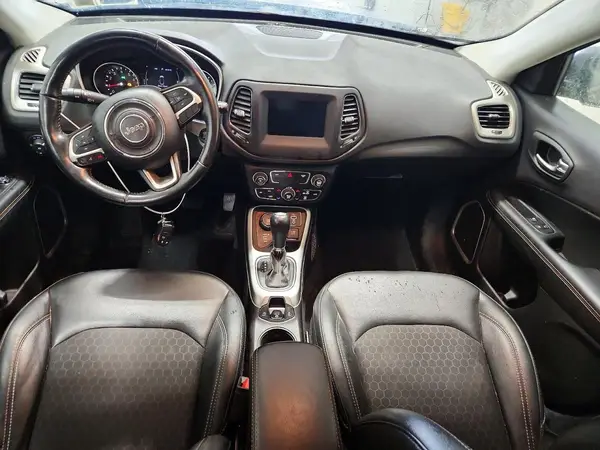3C4NJDBB5KT807533 2019 JEEP COMPASS - Image 8